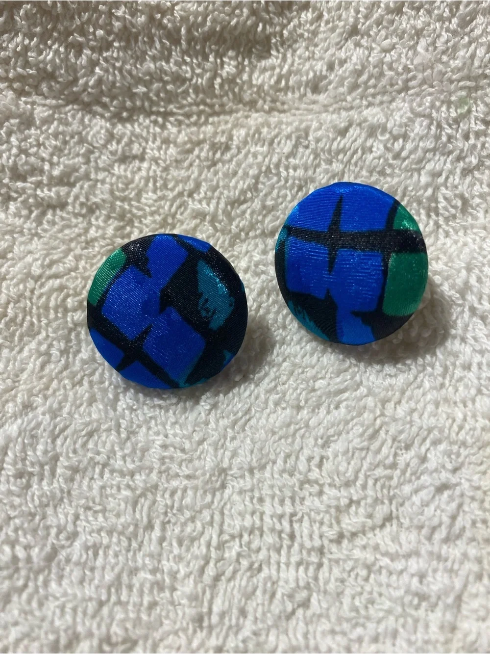 Round Fabric Button Clip On Earrings in Blue & Green (RR)